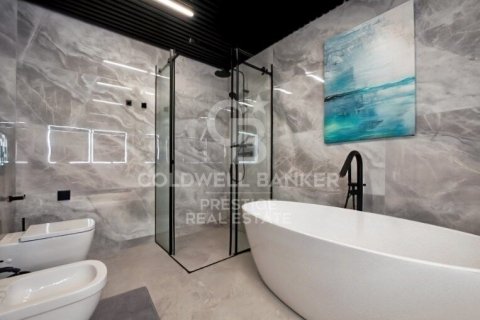 Villa in vendita a Castelldefels, Barcelona, Spagna 5 camere da letto, 327 mq. N° 158923 - foto 24