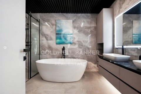 Villa in vendita a Castelldefels, Barcelona, Spagna 5 camere da letto, 327 mq. N° 158923 - foto 22