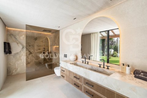 Villa en venta en Marbella, Málaga, España 5 dormitorios, 1257 m2 No. 158925 - foto 12