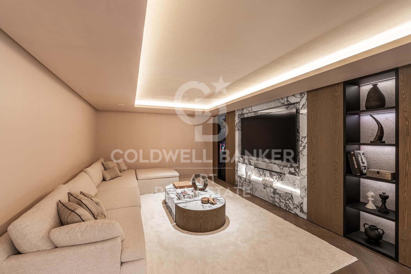 Villa à Marbella, Malaga, Espagne 5 chambres, 1257 m2 No. 158925