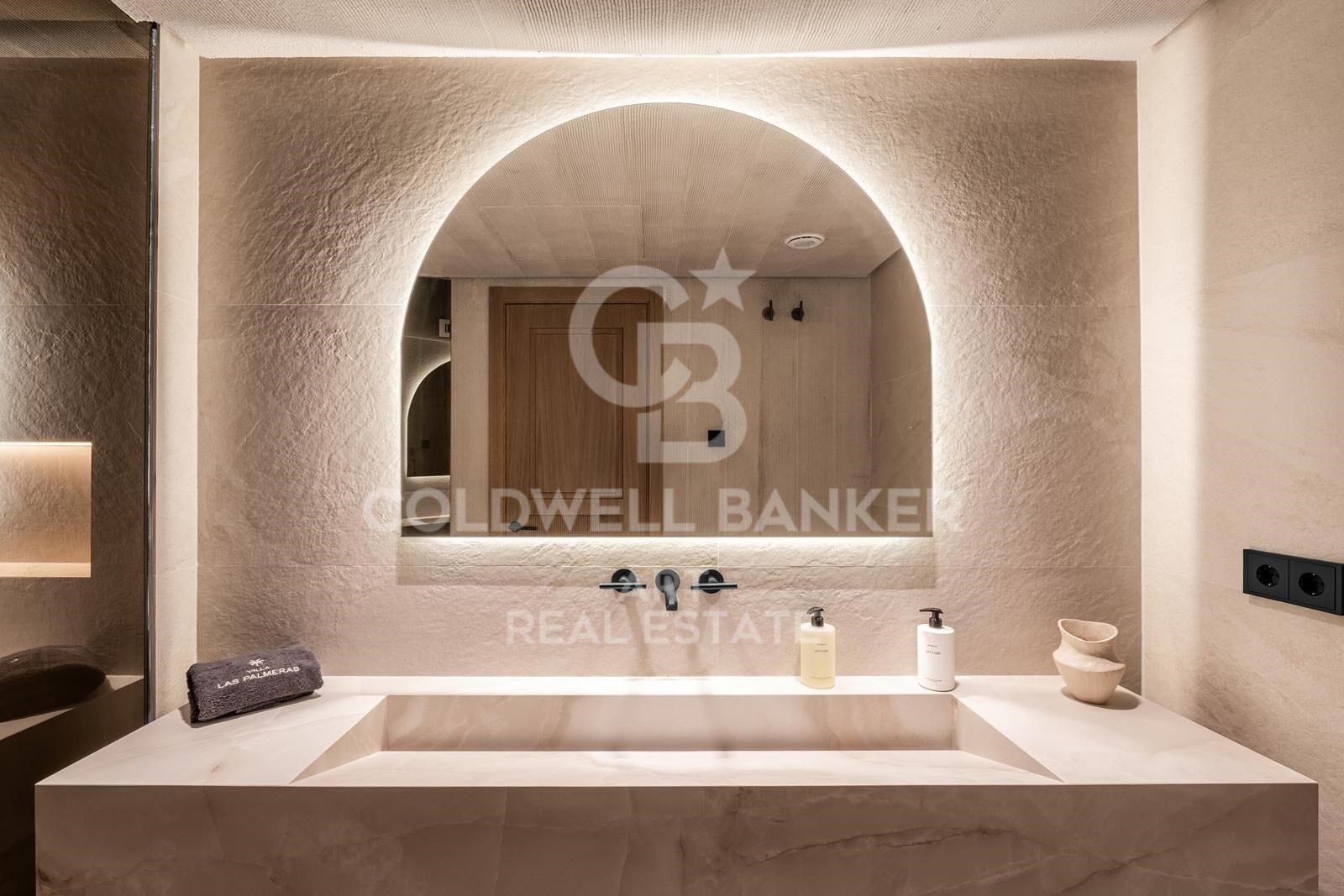 Villa à Marbella, Malaga, Espagne 5 chambres, 1257 m2 No. 158925