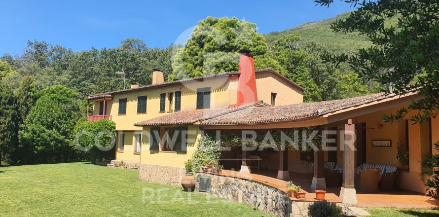 House in Valverde De La Vera, Caceres, Spain 6 bedrooms,  No. 158926