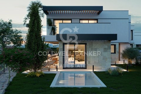 House for sale in Estepona, Malaga, Spain 4 bedrooms, 363 sq.m. No. 157749 - photo 19