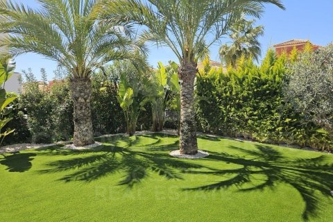 Villa for sale in Calpe, Alicante, Spain 2 bedrooms, 200 sq.m. No. 157746 - photo 28