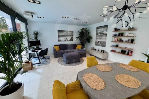 Villa for sale in Calpe, Alicante, Spain 2 bedrooms, 200 sq.m. No. 157746 - photo 5