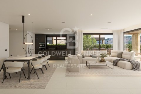 House for sale in Estepona, Malaga, Spain 4 bedrooms, 530 sq.m. No. 157748 - photo 5