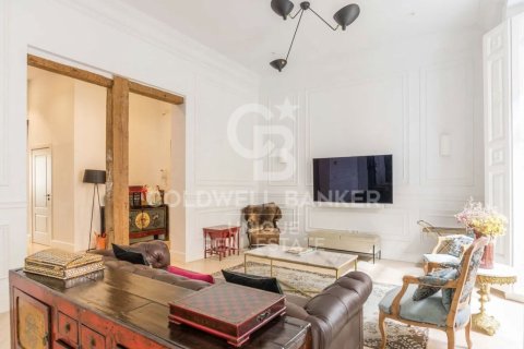 Apartment à vendre à Madrid, Espagne, 4 chambres, 243 m2 No. 178765 - photo 6