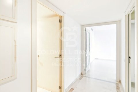 Apartment à vendre à Barcelona, Espagne, 4 chambres, 141 m2 No. 178763 - photo 10