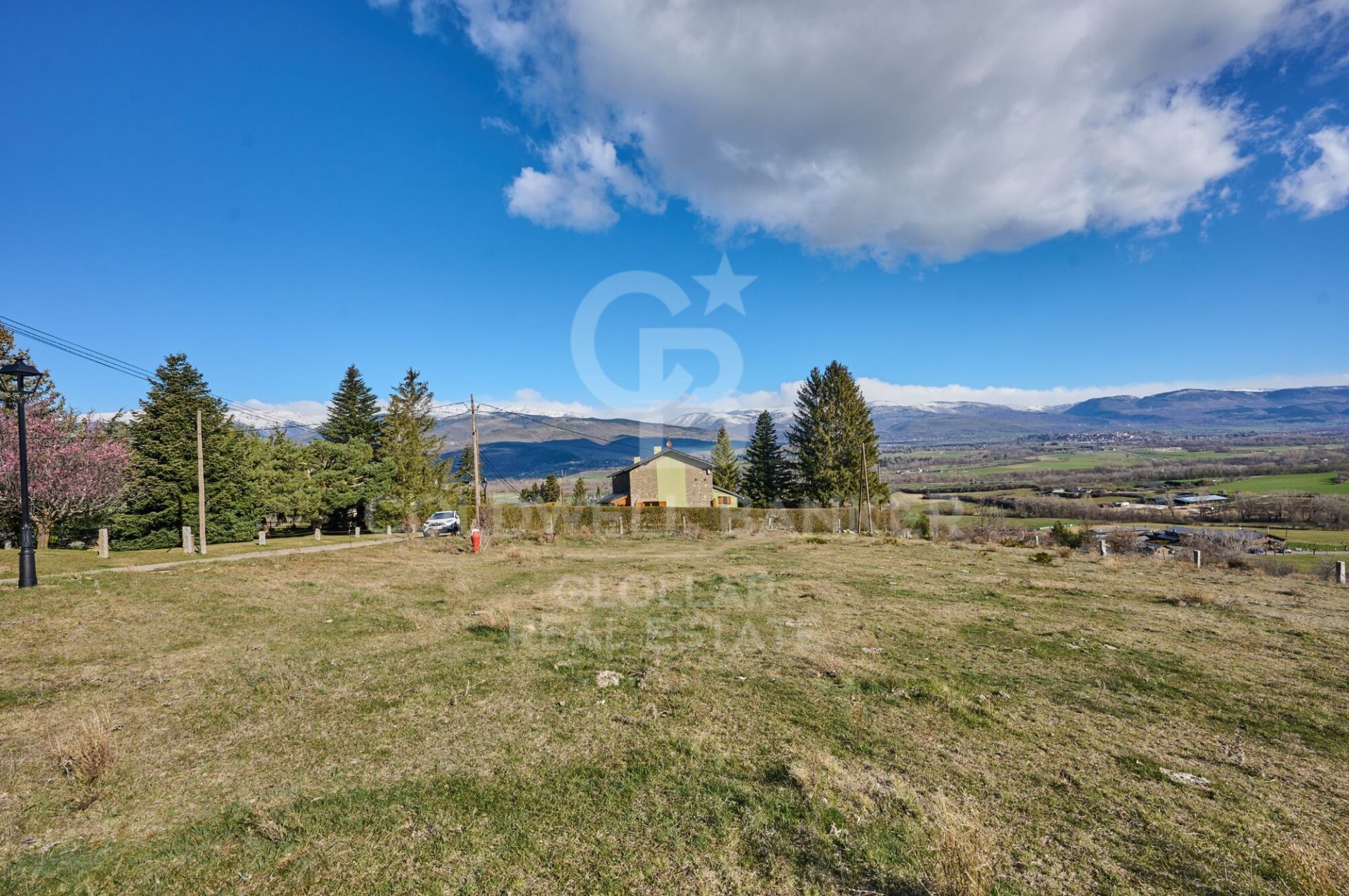 Land plot in Girona, Spain 1450 sq.m. No. 178760