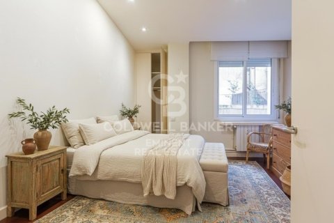 Apartment à vendre à Barcelona, Espagne, 3 chambres, 97 m2 No. 178766 - photo 13