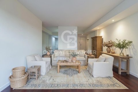 Apartment à vendre à Barcelona, Espagne, 3 chambres, 97 m2 No. 178766 - photo 6