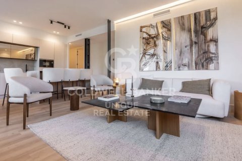 Apartment à vendre à Madrid, Espagne, 3 chambres, 182 m2 No. 178764 - photo 3