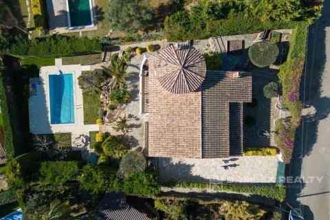 Villa for sale in Calonge, Girona, Spain 5 bedrooms, 287 sq.m. No. 177007 - photo 6