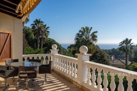 Villa for sale in Calonge, Girona, Spain 5 bedrooms, 287 sq.m. No. 177007 - photo 18