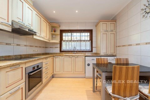 Villa for sale in Calonge, Girona, Spain 5 bedrooms, 287 sq.m. No. 177007 - photo 24