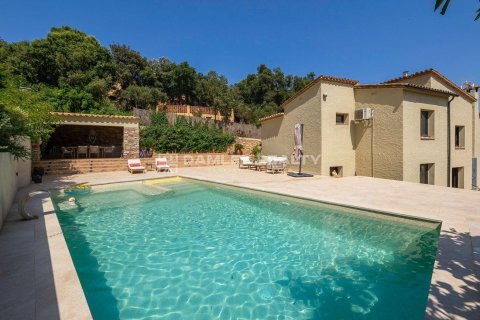 House for sale in Begur, Girona, Spain 5 bedrooms, 170 sq.m. No. 177011 - photo 2