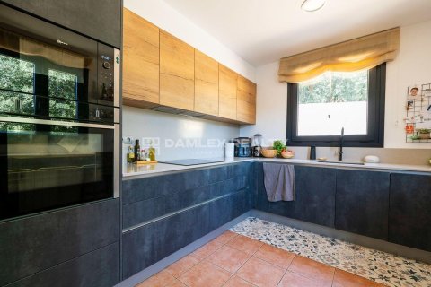 House for sale in Begur, Girona, Spain 5 bedrooms, 170 sq.m. No. 177011 - photo 22