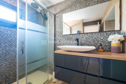 House for sale in Begur, Girona, Spain 5 bedrooms, 170 sq.m. No. 177011 - photo 15