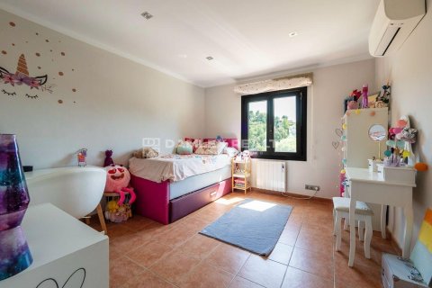 House for sale in Begur, Girona, Spain 5 bedrooms, 170 sq.m. No. 177011 - photo 14