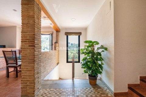House for sale in Begur, Girona, Spain 5 bedrooms, 170 sq.m. No. 177011 - photo 18