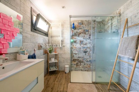 House for sale in Begur, Girona, Spain 5 bedrooms, 170 sq.m. No. 177011 - photo 13
