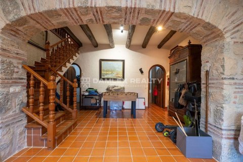 Castles for sale in Calonge, Girona, Spain 4 bedrooms, 499 sq.m. No. 177008 - photo 9