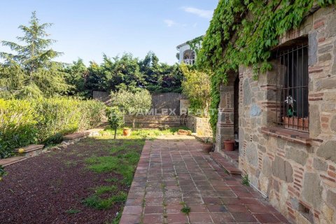 Castles for sale in Calonge, Girona, Spain 4 bedrooms, 499 sq.m. No. 177008 - photo 6