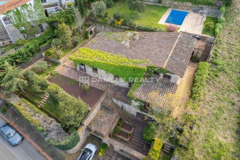 Castles for sale in Calonge, Girona, Spain 4 bedrooms, 499 sq.m. No. 177008 - photo 4