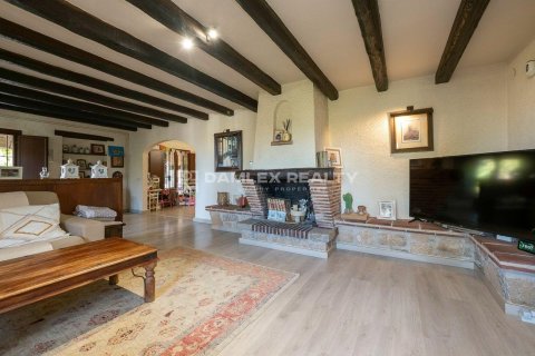 Castles for sale in Calonge, Girona, Spain 4 bedrooms, 499 sq.m. No. 177008 - photo 23