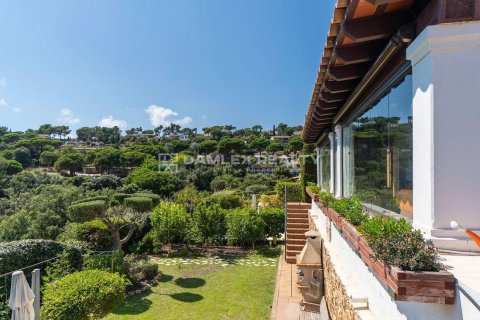 Villa for sale in Tossa de Mar, Girona, Spain 4 bedrooms, 215 sq.m. No. 177012 - photo 12