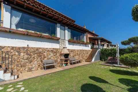 Villa for sale in Tossa de Mar, Girona, Spain 4 bedrooms, 215 sq.m. No. 177012 - photo 10