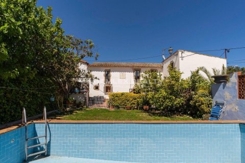 Villa for sale in Santa Cristina d'Aro, Girona, Spain 5 bedrooms, 415 sq.m. No. 177009 - photo 4