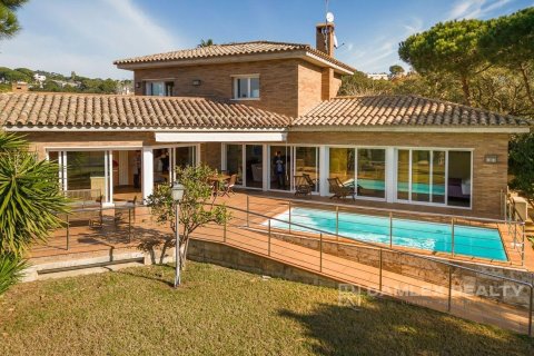 Villa for sale in Calonge, Girona, Spain 5 bedrooms, 526 sq.m. No. 177006 - photo 4