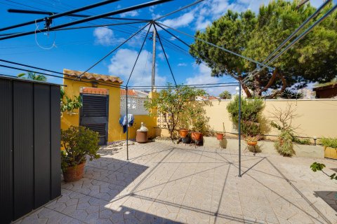 Villa à vendre Torrevieja, Alicante, Espagne, 4 chambres, 150 m2 No. 139379 - photo 3