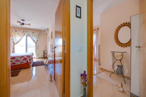Villa à vendre Torrevieja, Alicante, Espagne, 4 chambres, 150 m2 No. 139379 - photo 17