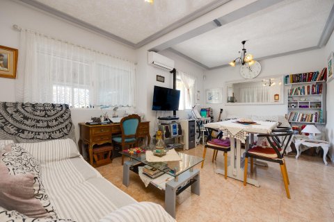 Villa à vendre Torrevieja, Alicante, Espagne, 4 chambres, 150 m2 No. 139379 - photo 8