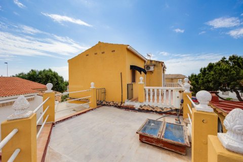 Villa à vendre Torrevieja, Alicante, Espagne, 4 chambres, 150 m2 No. 139379 - photo 30