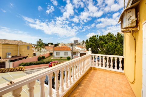 Villa à vendre Torrevieja, Alicante, Espagne, 4 chambres, 150 m2 No. 139379 - photo 23