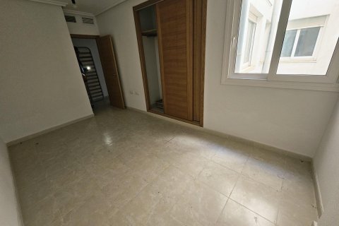 Wohnung zum Verkauf Torrevieja, Alicante, Spanien 3 Schlafzimmer, 121 m2 Nr. 139377 - Foto 7
