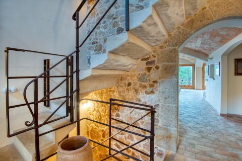 Huvila myytävänä S'Agaro, Girona, Espanja, 5 makuuhuonetta, 520 m2 No. 164553 - kuva 12
