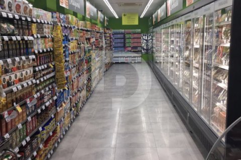 Retail store for sale in Spain 404 sq.m. No. 151889 - photo 4