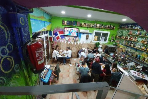 Продажа коммерческой недвижимости в Старый город, Барселона, Испания 160м2 №151892 - фото 2