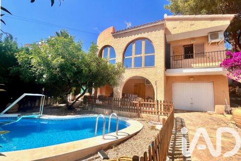 House for sale in Alcala De Xivert, Castellon, Spain 4 bedrooms, 210 sq.m. No. 173225 - photo 3