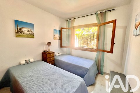 House for sale in Alcala De Xivert, Castellon, Spain 4 bedrooms, 210 sq.m. No. 173225 - photo 19