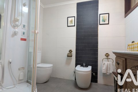 Huoneisto myytävänä Ezcaray, La Rioja, Espanja, 4 makuuhuonetta, 342 m2 No. 173222 - kuva 17