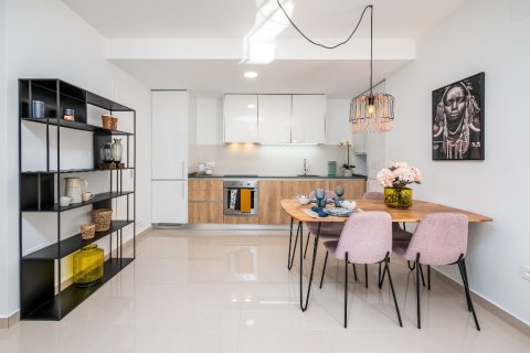 Kaupunkipientalo myytävänä Algorfa, Alicante, Espanja, 3 makuuhuonetta, 90 m2 No. 145133 - kuva 4