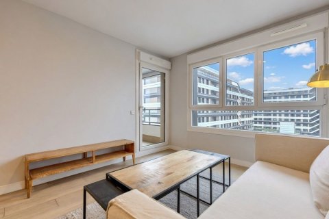 Apartamento en venta en Madrid, España 1 dormitorio, 63 m2 No. 180421 - foto 2