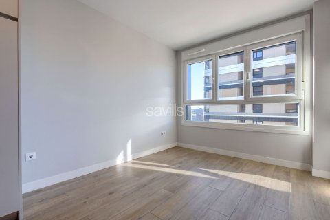 Apartamento en venta en Madrid, España 1 dormitorio, 63 m2 No. 180421 - foto 9