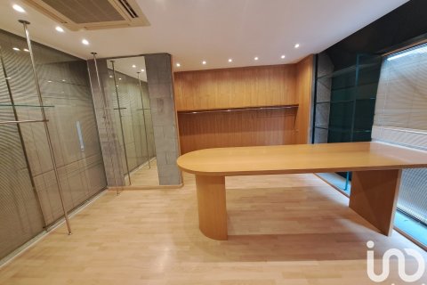 Lokal usługowy w Barcelona, Hiszpania 487 mkw. nr 154333 – zdjęcie 4