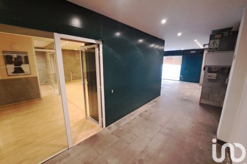 Lokal usługowy w Barcelona, Hiszpania 487 mkw. nr 154333 – zdjęcie 11